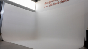 Estudio audiovisual la huella de armstrong